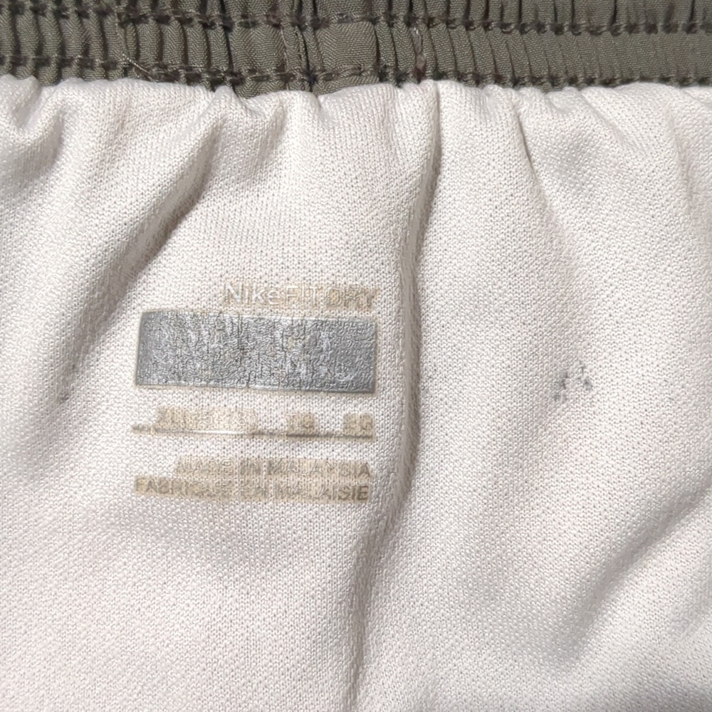 Nike dri fit running grey white blue women's shorts Size XL - Picture 8 of 8